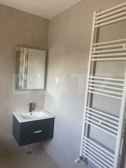 Casa in Ploiesti, 165 mp, 2 locuri de parcare + curtea privata.