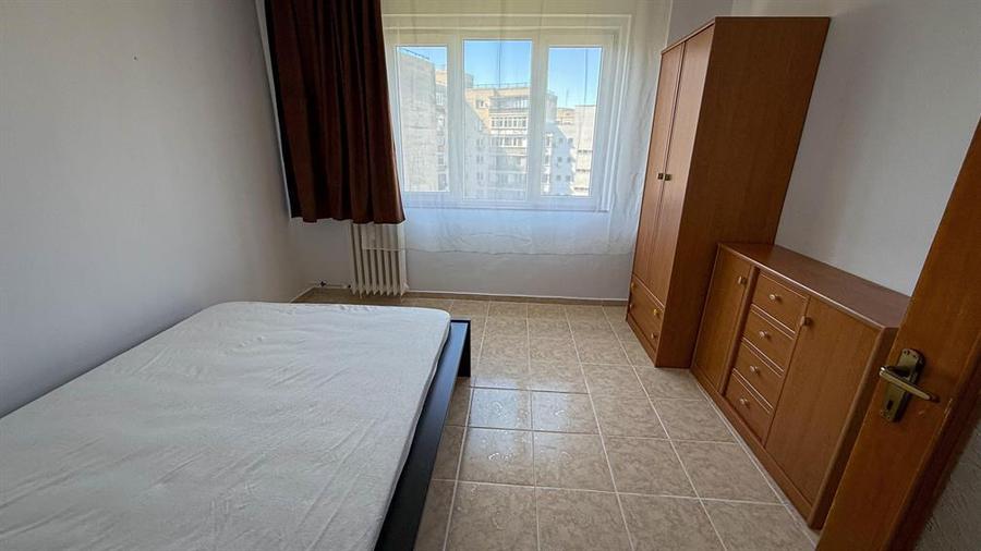 Apartament 3 camere Dristor