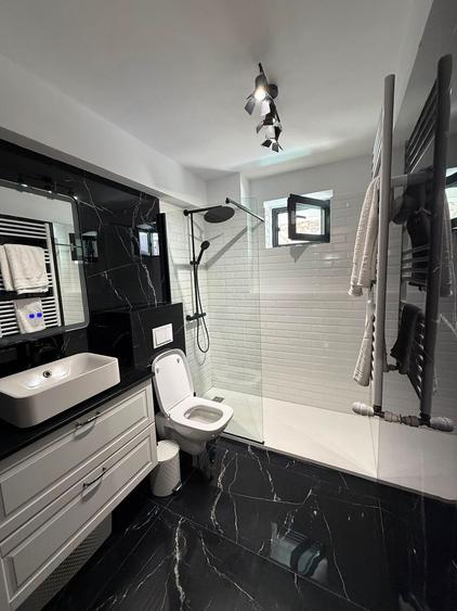 Apartament 2 camere  cu curte privata- Parcare propie-Mosilor-Obor