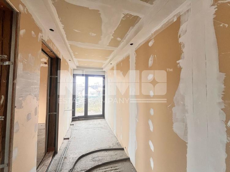 Vanzare/Inchiriere Penthouse +Pod 6 Camere 227 Mp I Suceava/Scheia