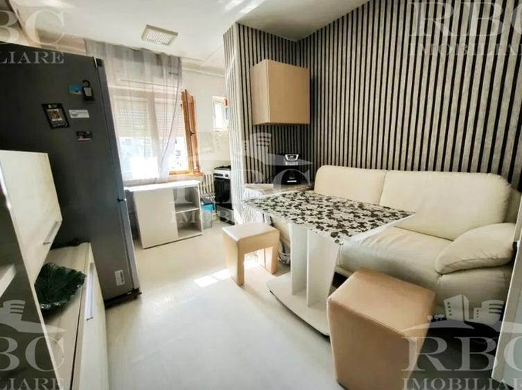 Apartament 3 camere decomandat in cartierul Intre Lacuri