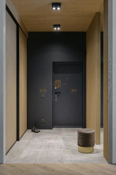 Apartament 3 camere de vanzare, terasa privata, zona Piata Sudului