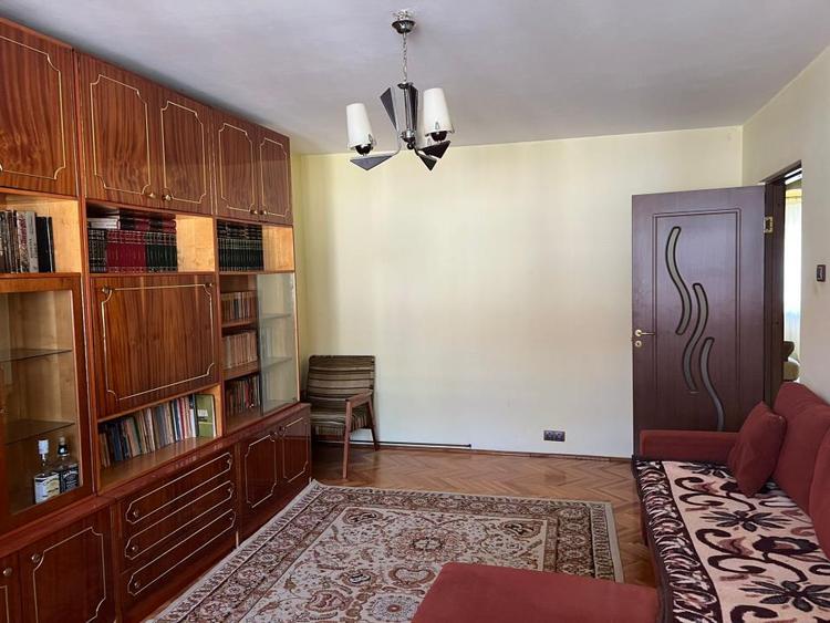 Apartament cu 4 camere Ultracentral