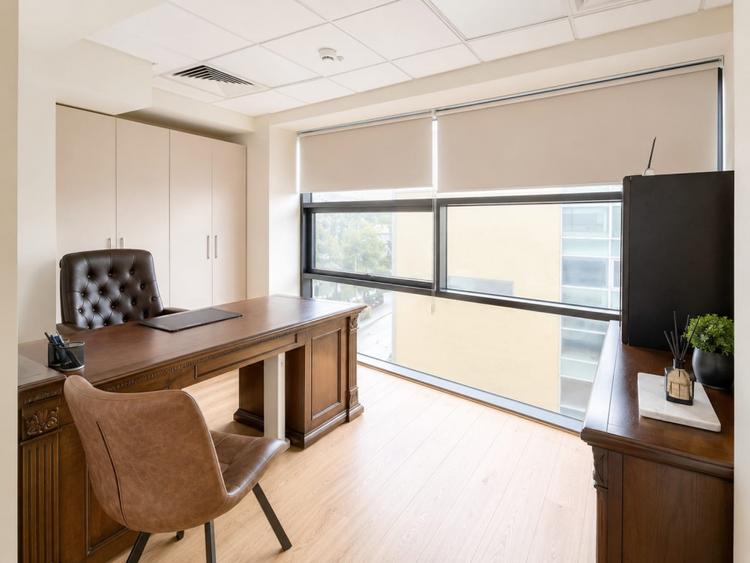 Spatiu comercial Ultracentral, langa Banca Transilvania, zona Office