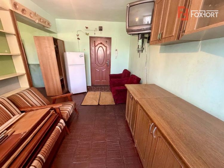 OCAZIE INVESTITIE - Apartament cu o camera de vanzare - zona centrala