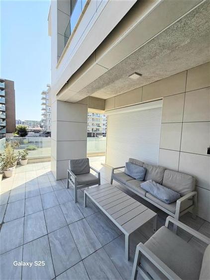 Apartment 2 Camere cu Terasa Spectaculoasa si Vedere Frontala la Mare