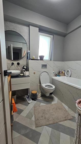 Apartament 3  camere - gradina 128mp - loc de parcare/mobilat+utilat