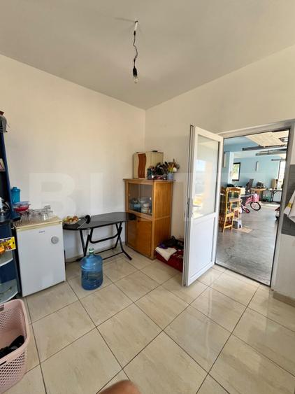 Spatiu comercial, 98 mp, zona La Soare