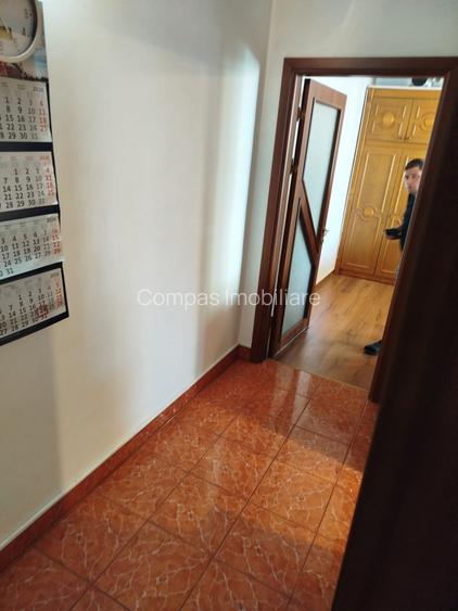 Apartament 2 camere renovat, etaj 1, zona Carpați - 2