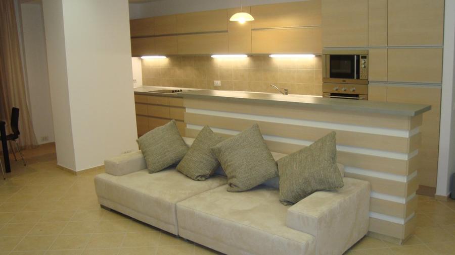 Apartament 3 camere North Area Lake View