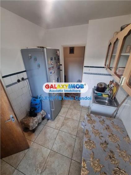 VANZARE APARTAMENT 3 CAMERE RAHOVA SOSEAUA ALEXANDRIEI