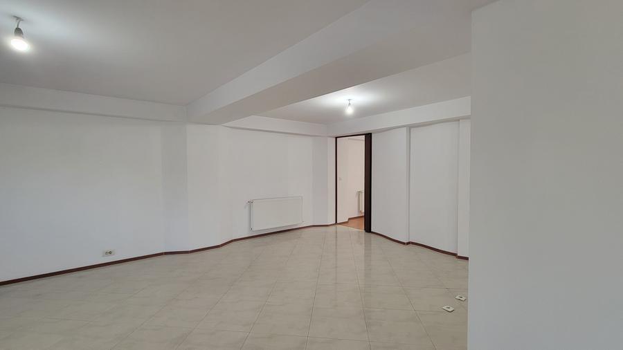 Spatiu birou, activitati artistice - zona Razoare- P-ta Danny Huwe
