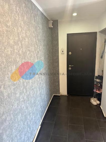 Apartament 2 camere decomandat, 52 mp, zona Plopilor