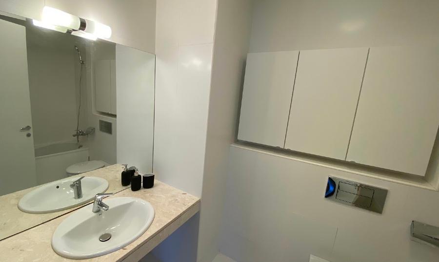 Delea veche 24, 3 camere, proprietar