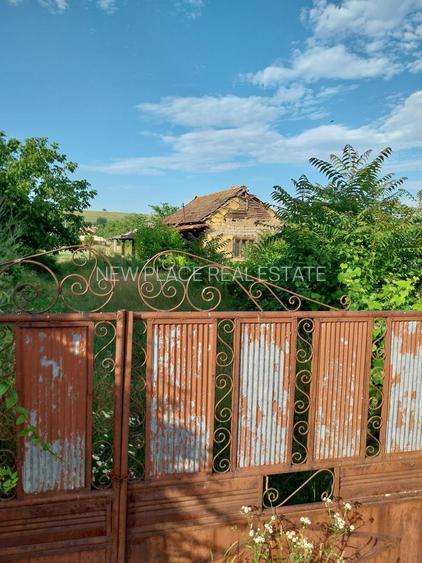 Casa 205 mp | Teren 2.379 mp | Potential comercial | Acces direct DN - 6
