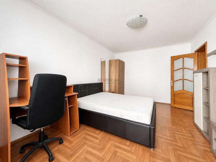 GORJULUI: 3 camere 70mp , 2 băi și metrou la 6 minute