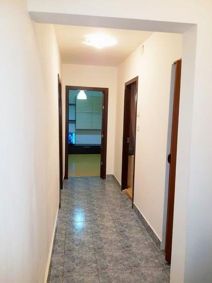 Inchiriere Apartament cu 2 camere decomandat, 60 mp, renovat, 5 min metrou