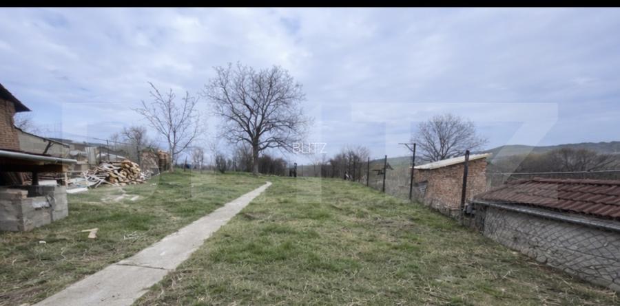 Casă în stil săsesc COMPLET renovată | 180 mp utili | 900 mp teren | Câlnic