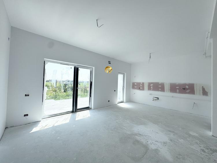Casa P+1+M 5 camere - 253mp Teren - str Ciprian Porumbescu