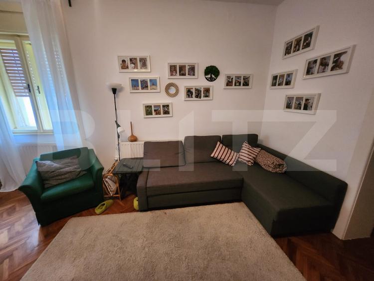 Casa 3 camere,200 mp utili, si anexa,zona Centru