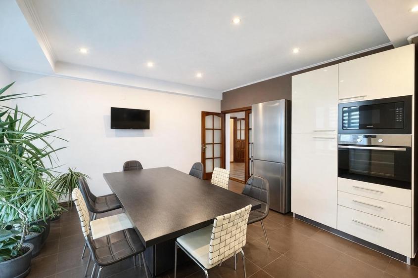 Tomis Villa | Un apartament ca o casa cu terasa de 43mp