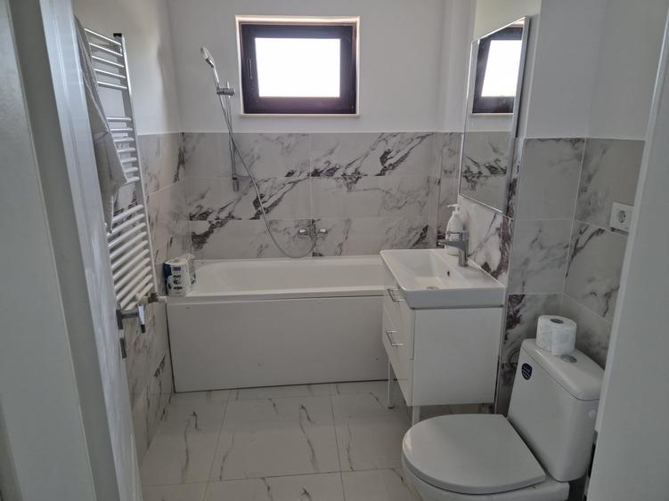 Apartament foarte spatios bloc 2024 totul nou!