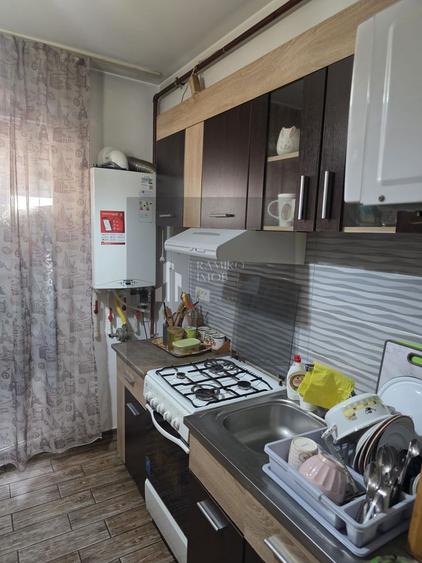 Apartament 3 camere decomandat Drumul Binelui Metalurgiei
