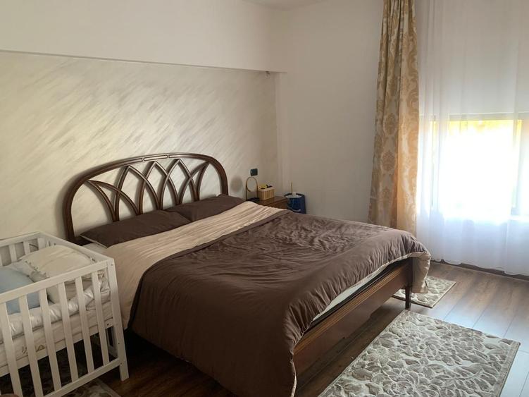 SPATIU DE INCHIRIAT IN MARGINEA