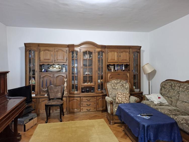 URGENT!, JUMATATE DE VILA, TEREN IN PROPRIETATE, NEGOCIABIL