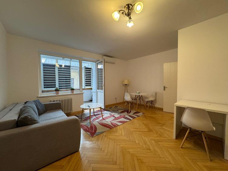 Apartament Chic 2 Camere - Piața Romană, Ultracentral!