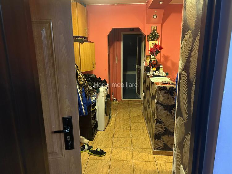 Aparatorii Patriei-Panselelor-Apartament de 2 camere-decomandat - 8