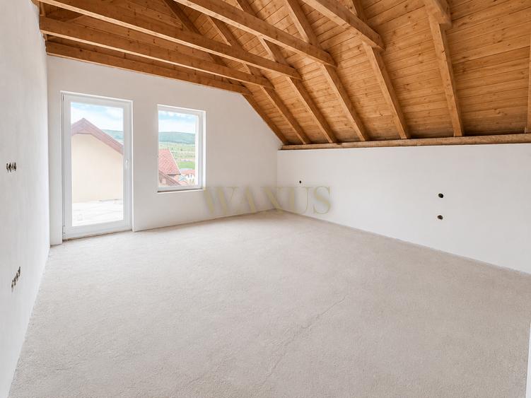Casa Individuală cu Garaj - SU 220MP I ST 500MP - la Intrare in Chinteni