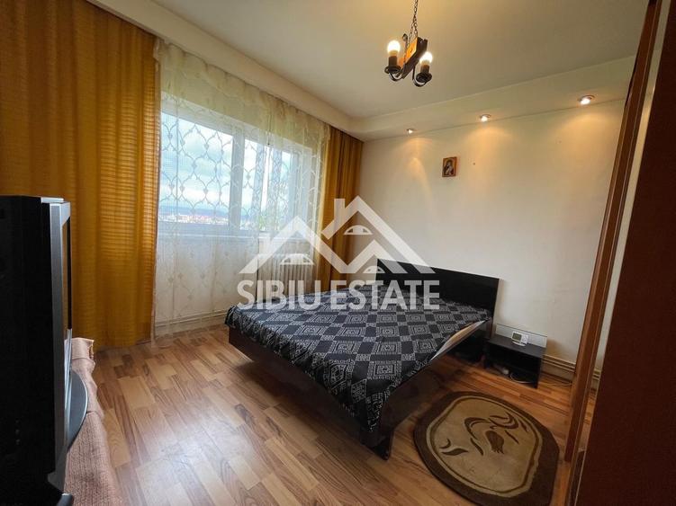 Apartament de vanzare cu 2 camere etaj 3 -Cartier Vasile Aaron