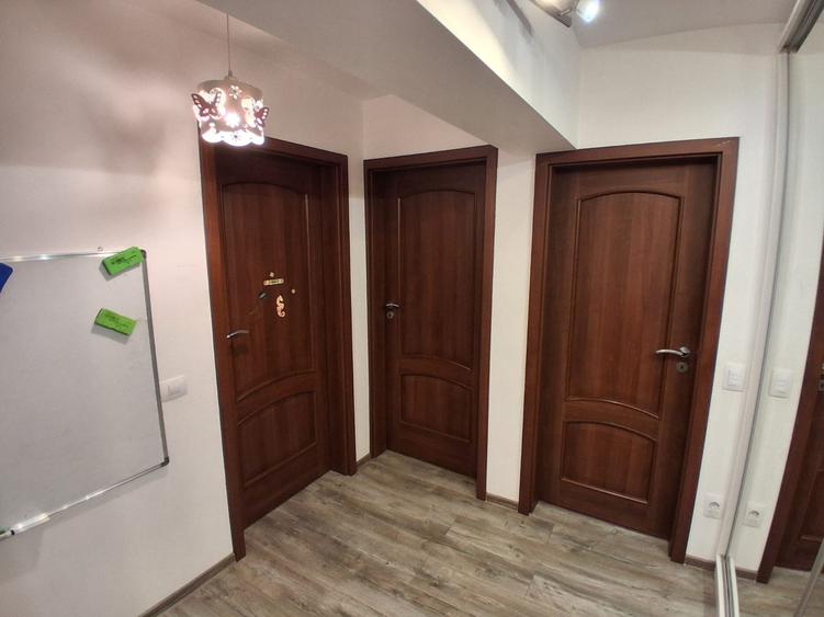 Apartament 3 camere, decomandat, zona Pacurari, Iasi
