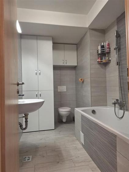 Apartament 2 camere tip studio, zona Coresi, mobilat si utilat