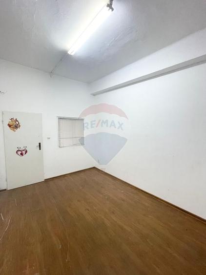 Spațiu de birouri de inchiriat in zona Uta