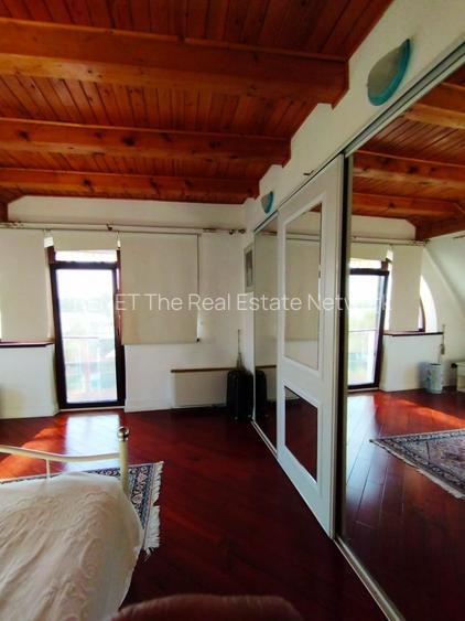 SUPER OCAZIE SE VINDE VILA DE LUX SI CASA DE OASPESTI IN BALOTESTI LA LAC 555000 - 30