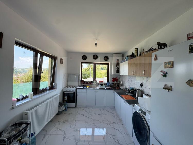 Casa cu 3 camere in Teliucu inferior