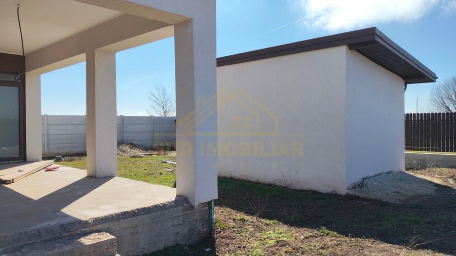Vila Individuala - 5 Camere - 492 mp teren - Sos. Oltenitei DN 4 / A0