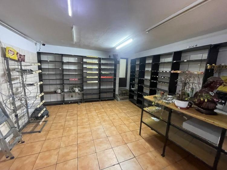 Casa de Vanzare cu teren spatios,zona Pantelimon-Delfinului,langa Mega Mall&Lac;