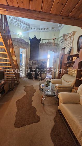 Apartament 4 camere în vilă ,  curte proprie – Armenească / Bd. Carol. - 2