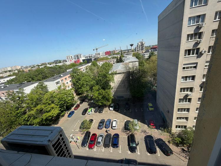 Apartament 2 camere / Ozana/ Metrou 10'/ 1 Decembrie