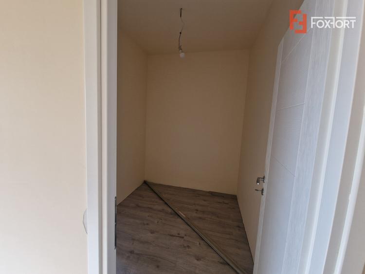 Duplex de vanzare cu 4 camere, Mosnita Noua