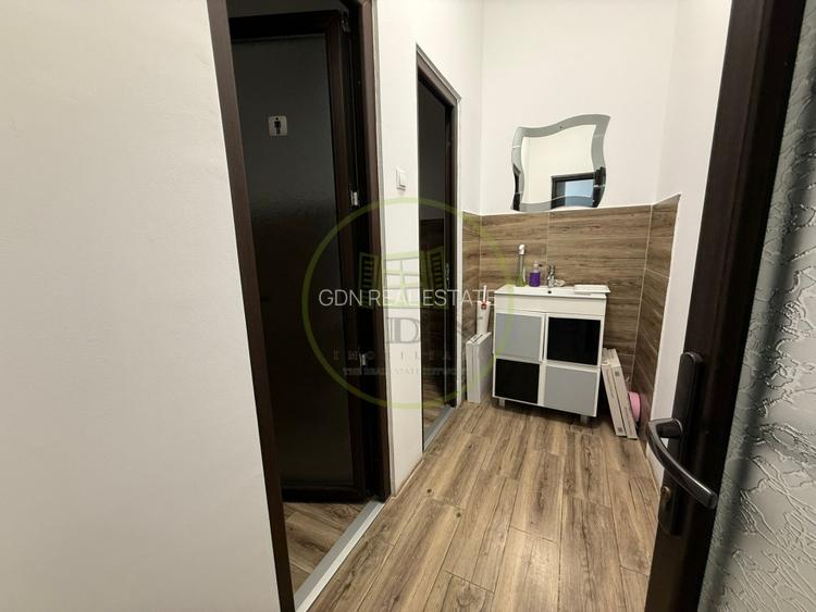 Spatiu comercial, 127  mp, Cartier Cornitoiu, Zona Unitatea Militara - 9