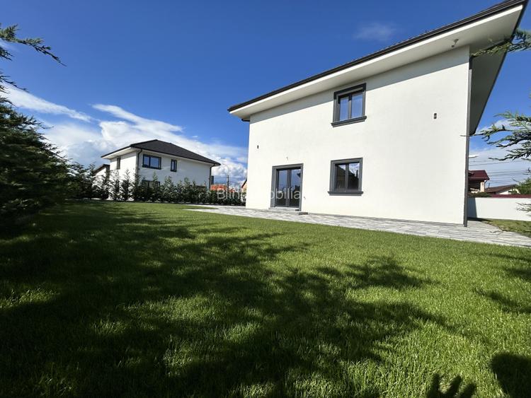 Casa individuala finisata LUX Apahida 160mp utili 450mp teren 5 camere  - 2