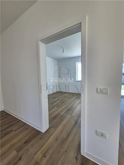 NOU - DUPLEX PE PARTER CU POTENTIAL DE MANSARDARE IN ZONA FOARTE BUNA - 10