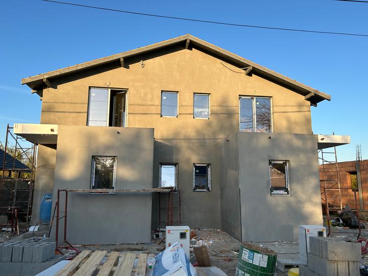 Jumate de duplex in Bucovat, 0% Comision prin Poremo Imobiliare