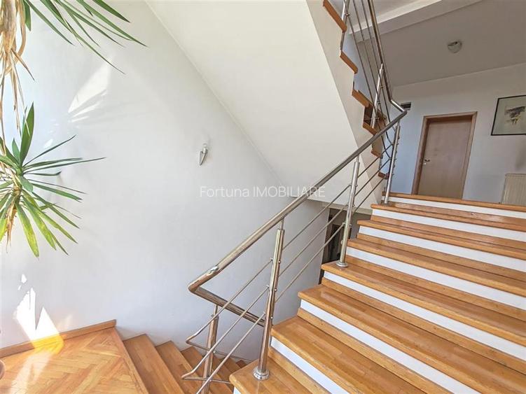 Casa cu structura superba in Harman