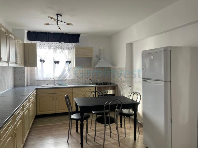 Apartament de inchiriat cu 3 camere, zona Nufarului, Oradea, Bihor.