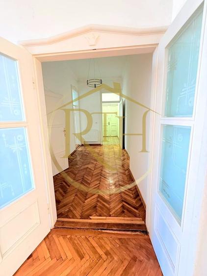 Oferim spre inchiriere spatii pentru birouri, Zona Centrala - Piata Mocionii